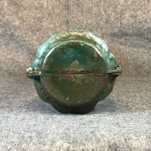 Vintage Cast Iron Colorful Rustic Garden Hanging Bird Feeder - Picture 11 of 11